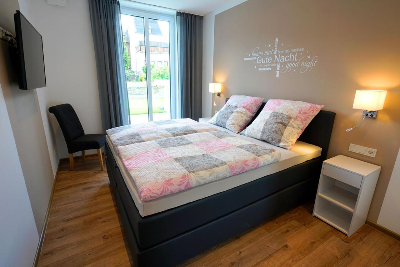 Neu Mont Royal Suiten 2 Bis 4 Personen Traben-Trarbach Bagian luar foto