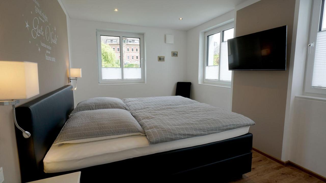 Neu Mont Royal Suiten 2 Bis 4 Personen Traben-Trarbach Bagian luar foto